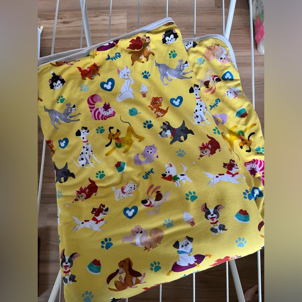 Little Sleepies Disney Pets Cloud Blanket